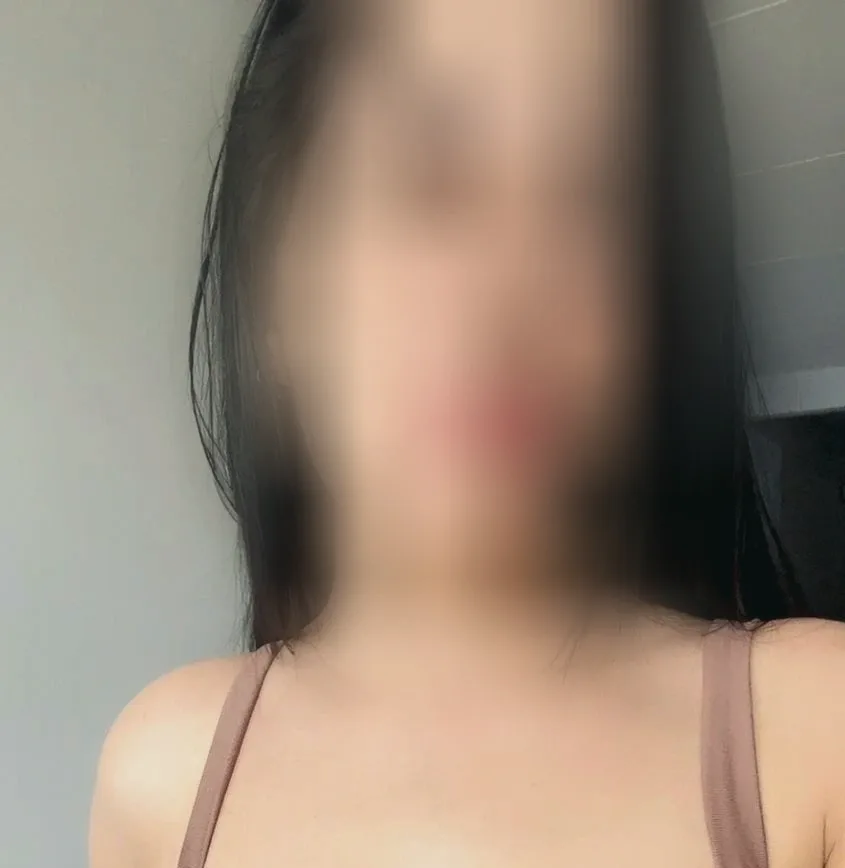 Denise, 33
